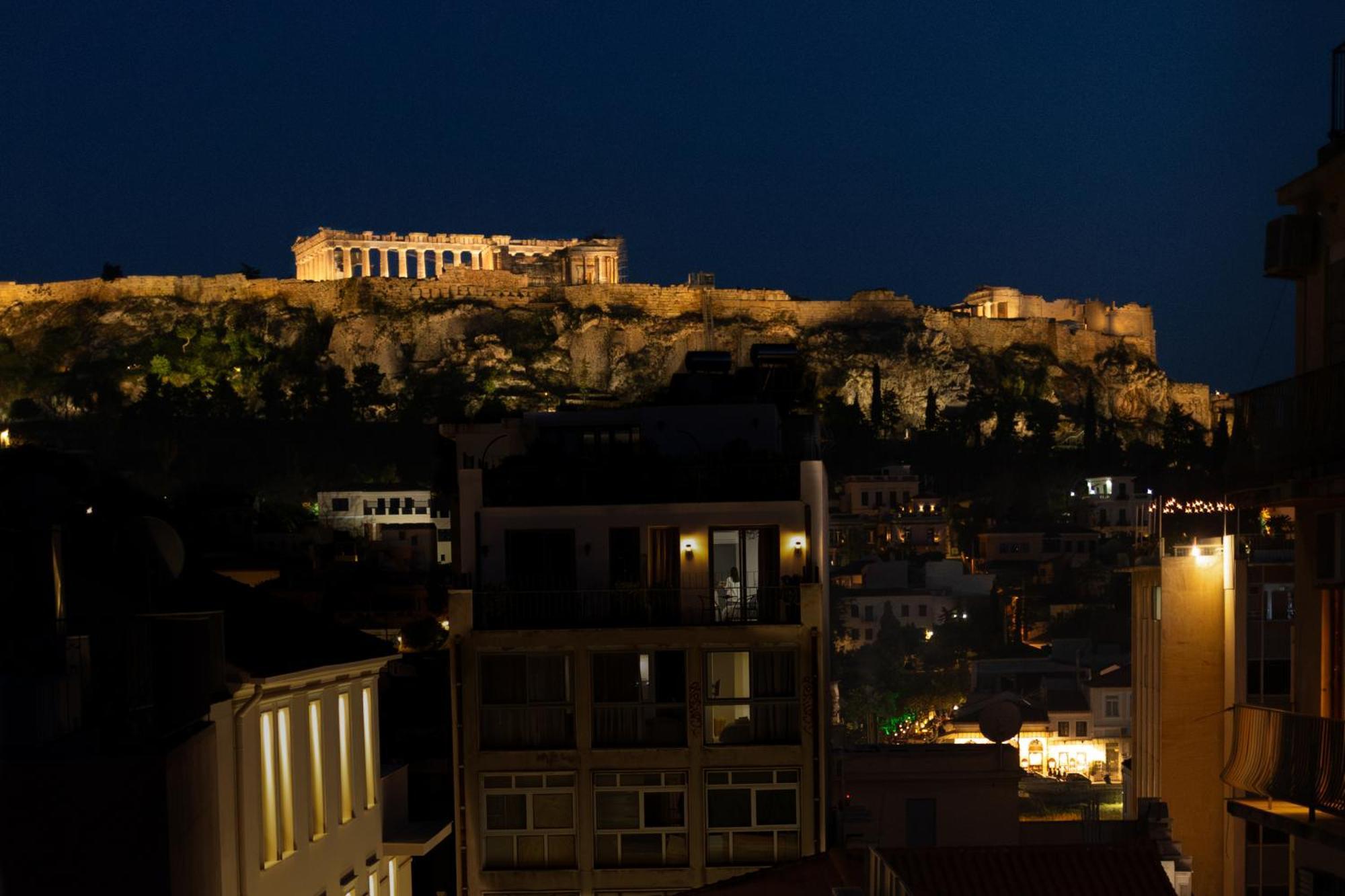 Parthenon View Apartment *